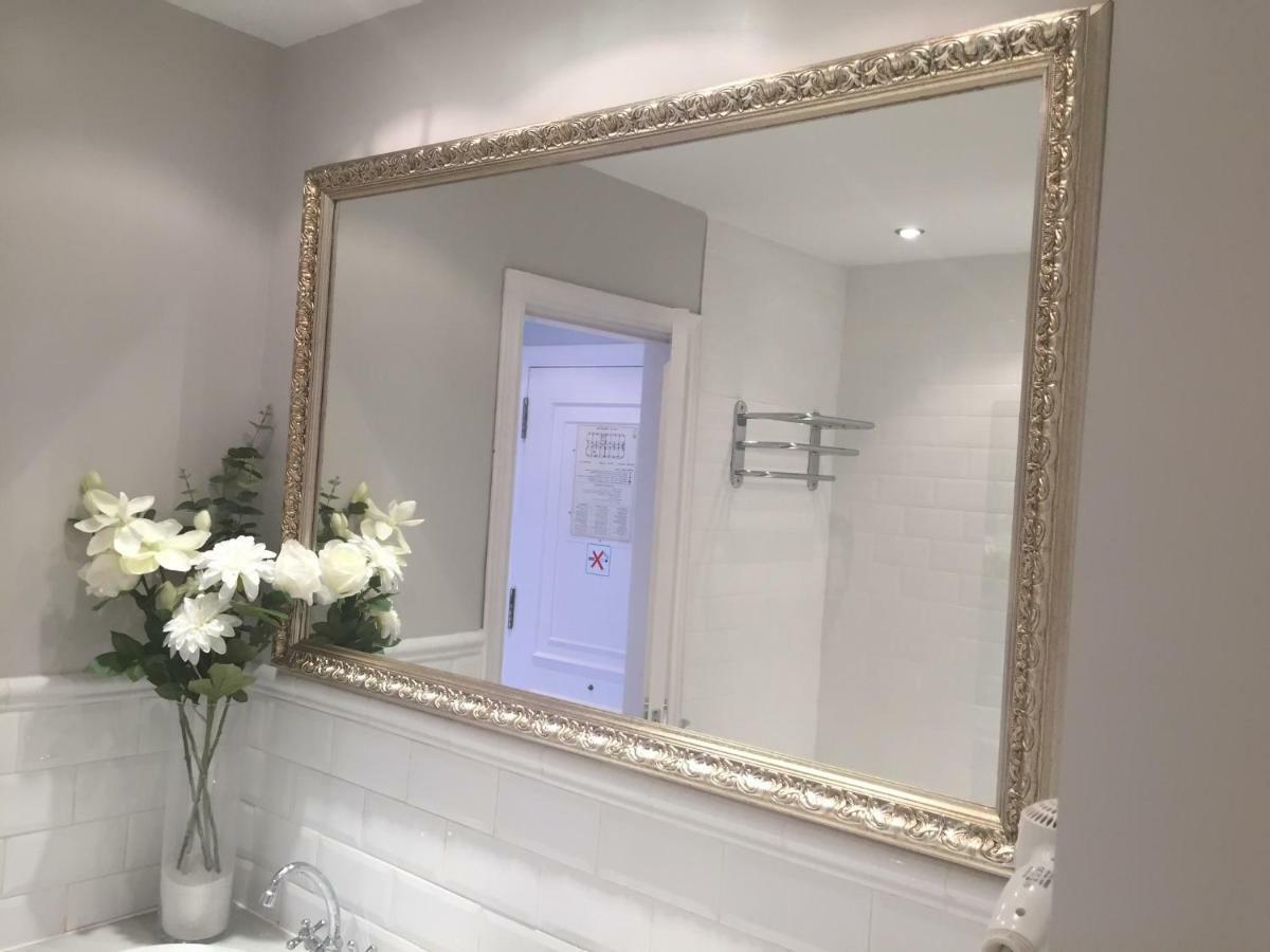 Luxury Suite Hotel Puerto Banus Marbella Exterior photo