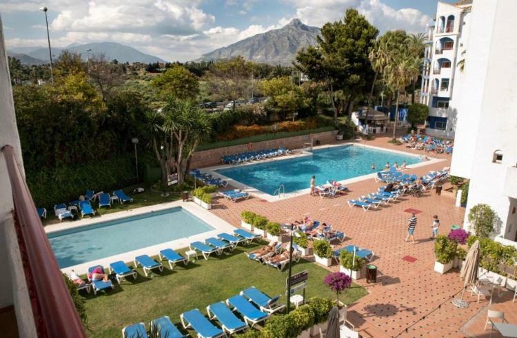 Luxury Suite Hotel Puerto Banus Marbella Exterior photo